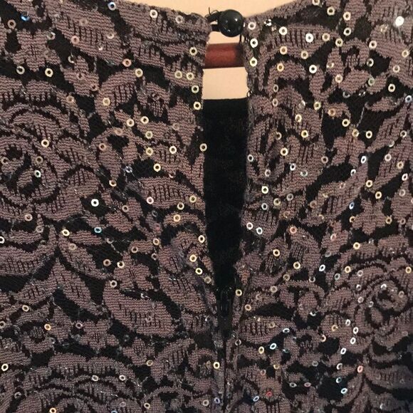 I.N. San Francisco Sequin and Tulle Dress - Size 9 - Picture 6 of 8